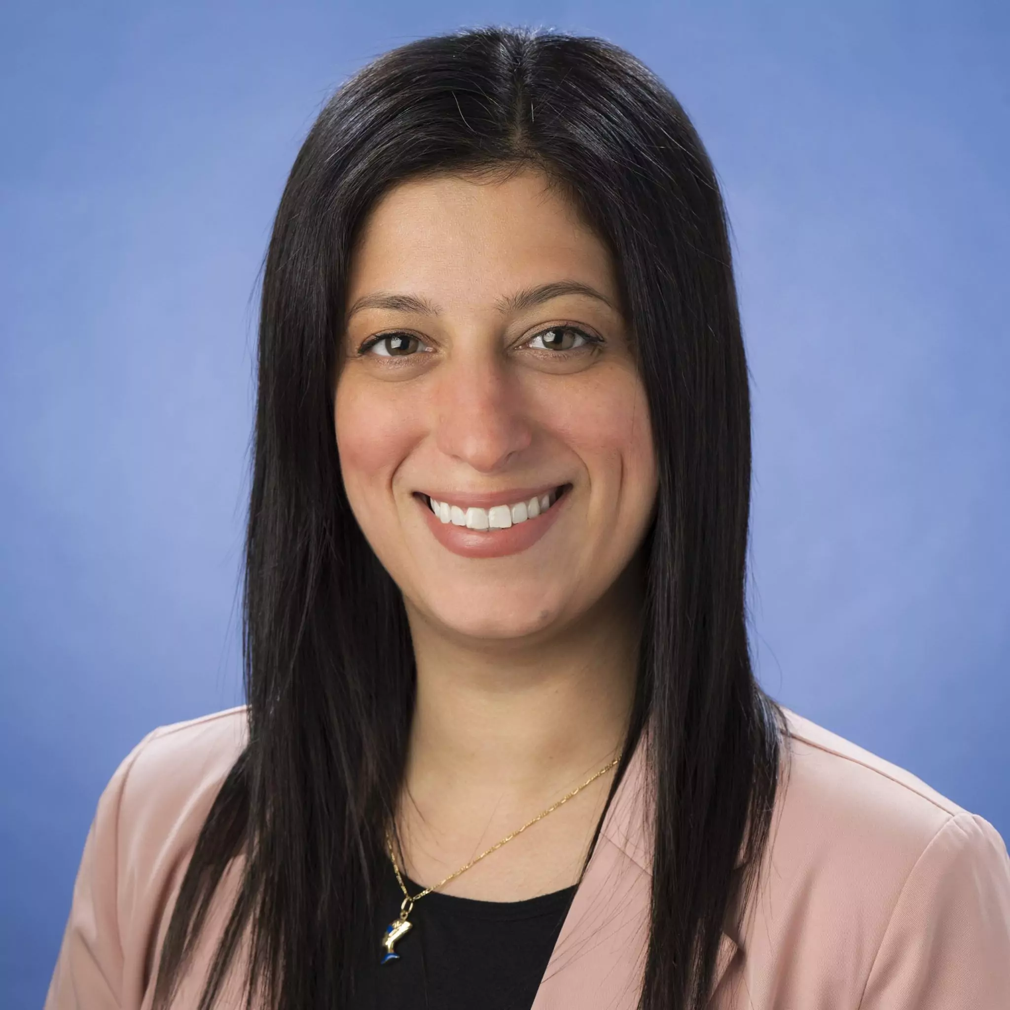 Shima Marand headshot